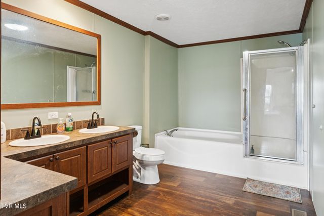364 Berry Ridge Road, Jonesborough, TN 37659