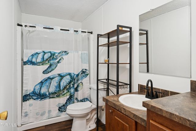 364 Berry Ridge Road, Jonesborough, TN 37659