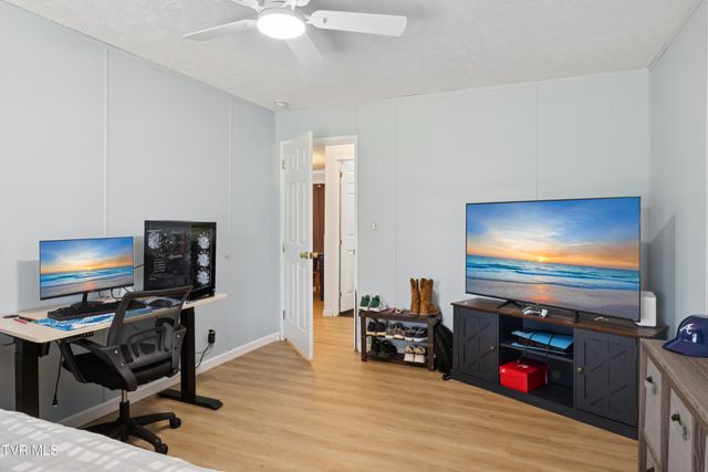 364 Berry Ridge Road, Jonesborough, TN 37659