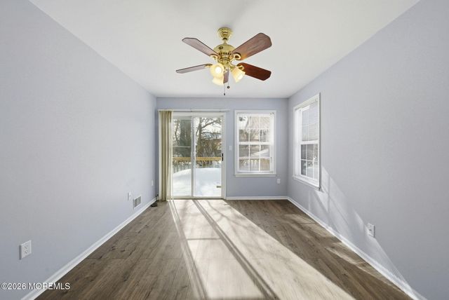 2373 Mount Hood Lane, Toms River, NJ 08753