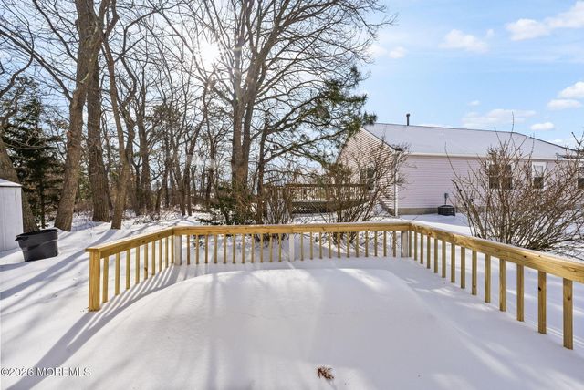 2373 Mount Hood Lane, Toms River, NJ 08753