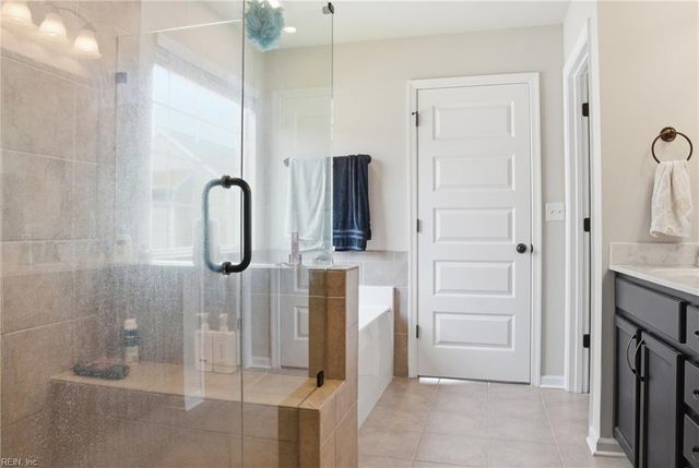 128 Blessing CIR, Suffolk, VA 23434