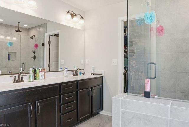 128 Blessing CIR, Suffolk, VA 23434