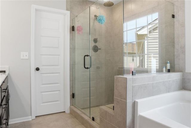 128 Blessing CIR, Suffolk, VA 23434
