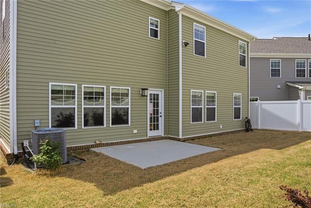 128 Blessing CIR, Suffolk, VA 23434