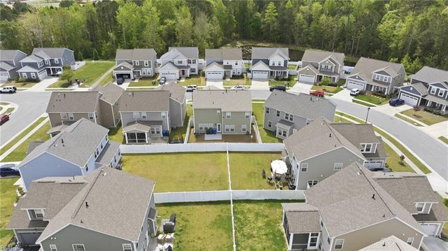 128 Blessing CIR, Suffolk, VA 23434