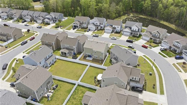 128 Blessing CIR, Suffolk, VA 23434