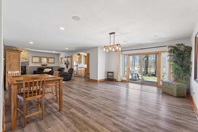 9951 Vagabond Court N, Maple Grove, MN 55311