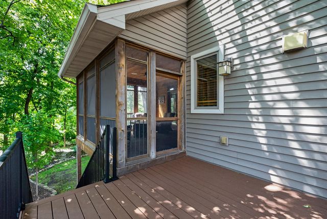 9951 Vagabond Court N, Maple Grove, MN 55311