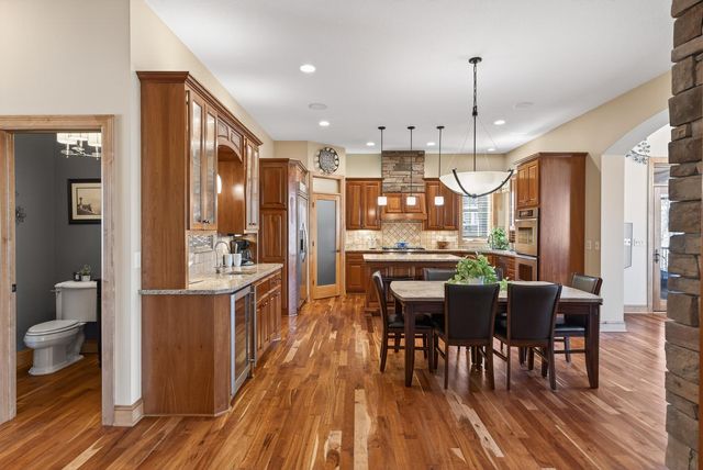 9951 Vagabond Court N, Maple Grove, MN 55311