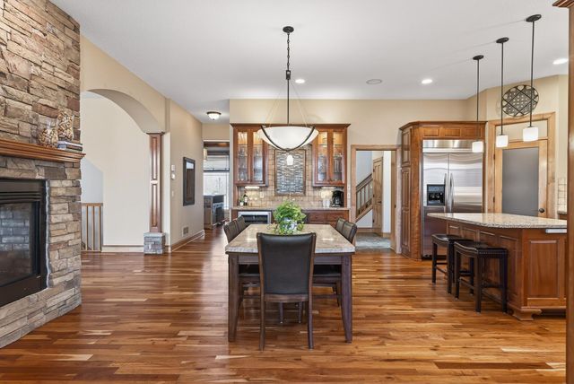 9951 Vagabond Court N, Maple Grove, MN 55311