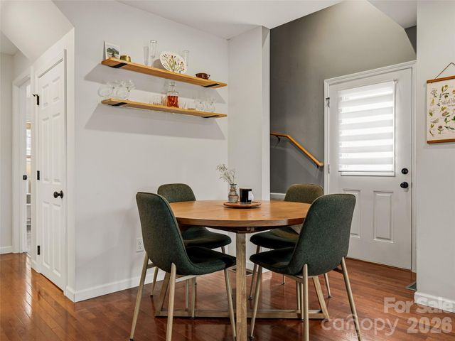 21 Yarrow Meadow Road, Weaverville, NC 28787