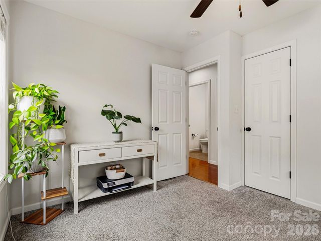 21 Yarrow Meadow Road, Weaverville, NC 28787