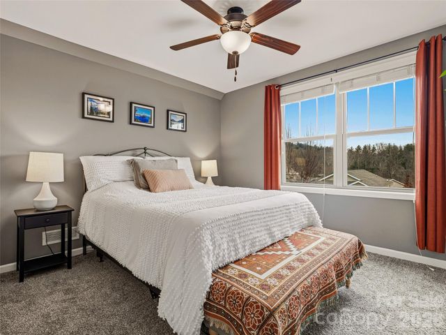 21 Yarrow Meadow Road, Weaverville, NC 28787