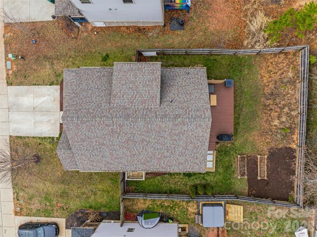 21 Yarrow Meadow Road, Weaverville, NC 28787