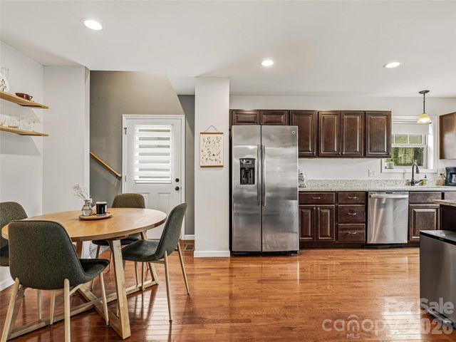 21 Yarrow Meadow Road, Weaverville, NC 28787