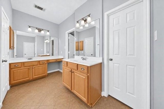 15306 Russelfern Ln, Houston, TX 77049