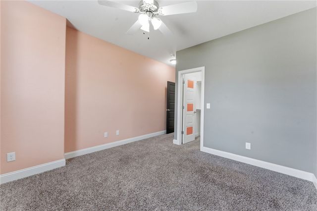 604 Quail RUN, Elm Springs, AR 72762