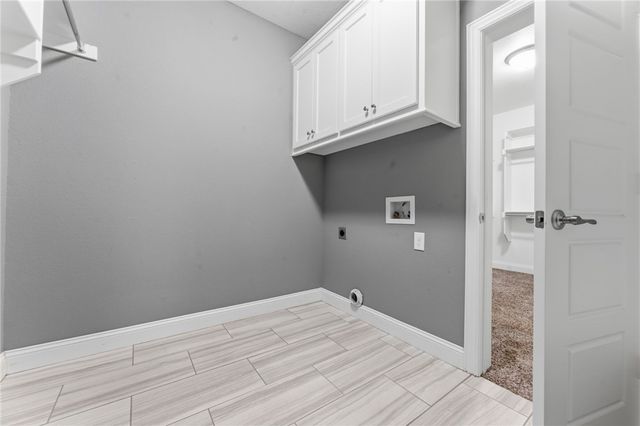 604 Quail RUN, Elm Springs, AR 72762