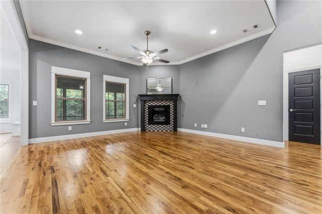 604 Quail RUN, Elm Springs, AR 72762