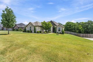 604 Quail RUN, Elm Springs, AR 72762