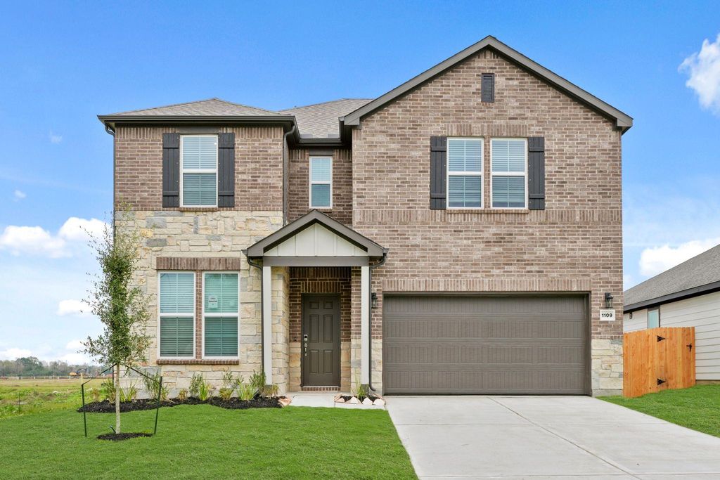 1109 Avenue M, Bay City, TX 77414