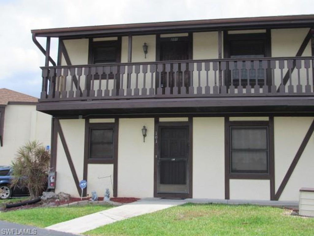 10022 Oxfordshire LN 201, FORT MYERS, FL 33908 — photo 2