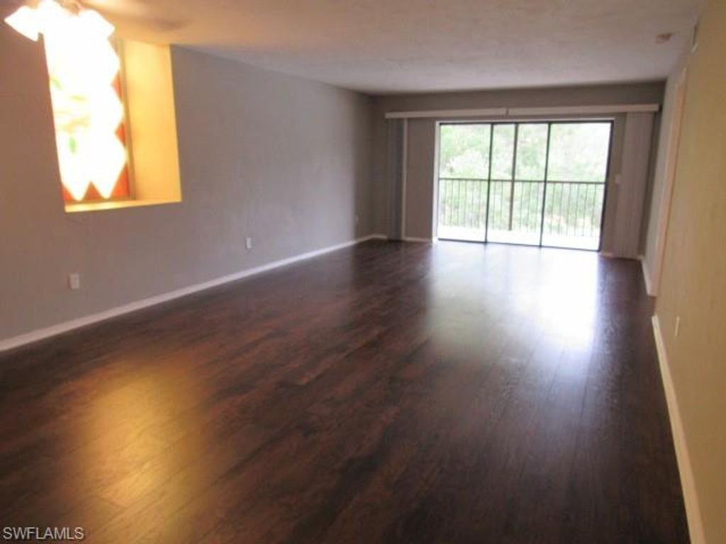 10022 Oxfordshire LN 201, FORT MYERS, FL 33908 — photo 4