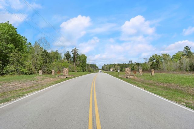 8-11-4b Sundog Road, Huntsville, TX 77340