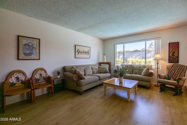 5246 E WINCHCOMB Drive, Scottsdale, AZ 85254