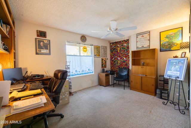 5246 E WINCHCOMB Drive, Scottsdale, AZ 85254