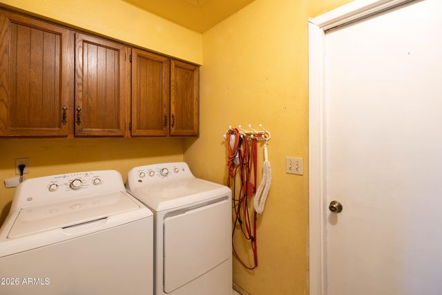 5246 E WINCHCOMB Drive, Scottsdale, AZ 85254