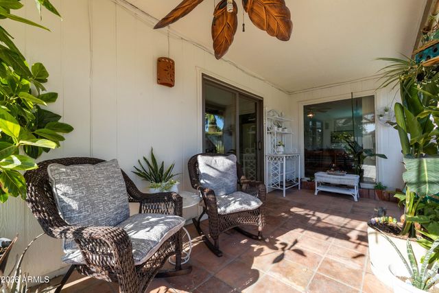 5246 E WINCHCOMB Drive, Scottsdale, AZ 85254