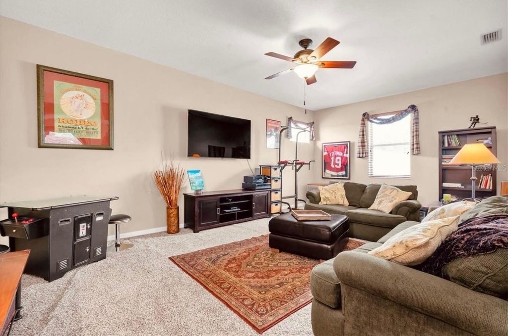 Image 16 of property listing at 10126 BALCONY STREET, New Port Richey, FL 34655