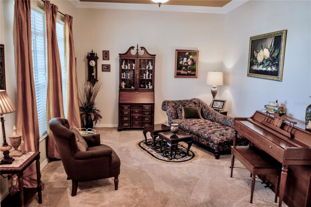 Image 10 of property listing at 10126 BALCONY STREET, New Port Richey, FL 34655