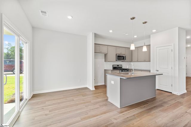 2397 Mill Loop Lot 31, Spartanburg, SC 29301