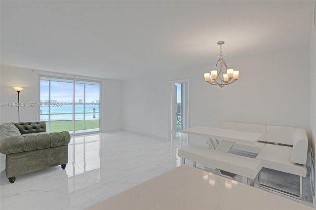 3020 Marcos Dr S106, Aventura, FL 33160