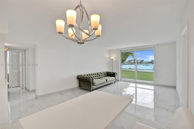 3020 Marcos Dr S106, Aventura, FL 33160