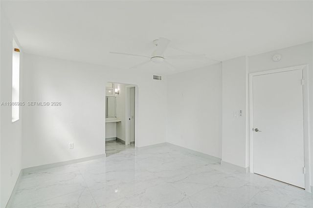 3020 Marcos Dr S106, Aventura, FL 33160