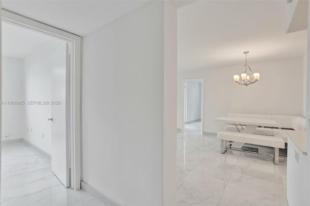 3020 Marcos Dr S106, Aventura, FL 33160