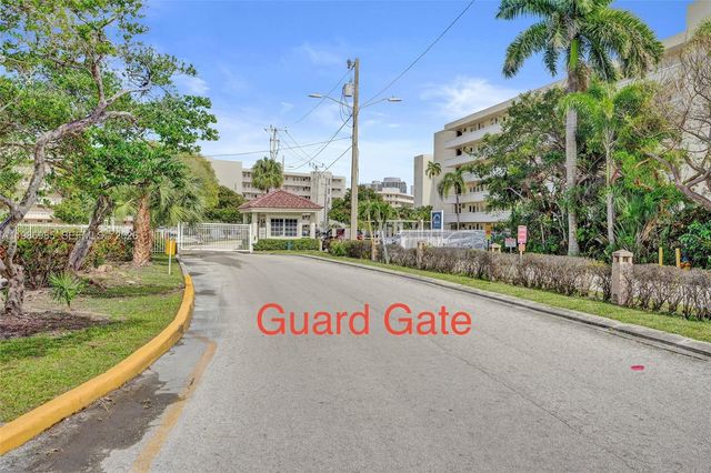 3020 Marcos Dr S106, Aventura, FL 33160