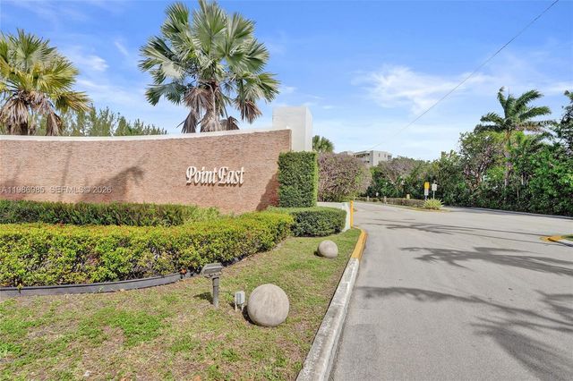 3020 Marcos Dr S106, Aventura, FL 33160