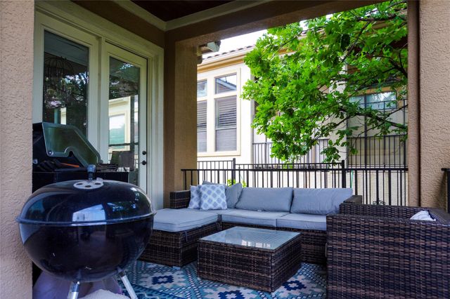 102 Indigo Run CV, Austin, TX 78738