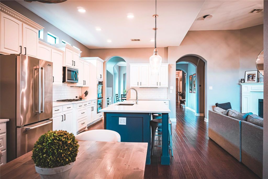 102 Indigo Run CV, Austin, TX 78738