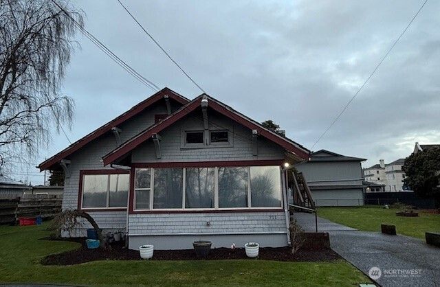 711 N, Hoquiam, WA 98550