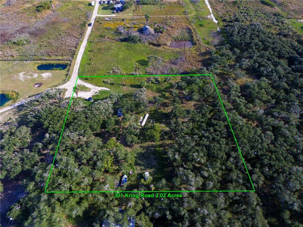 301 Kring, Aransas Pass, TX 78336 — photo 2