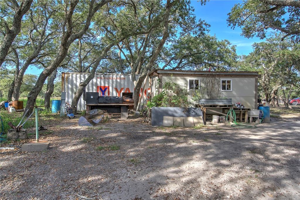 301 Kring, Aransas Pass, TX 78336 — photo 5