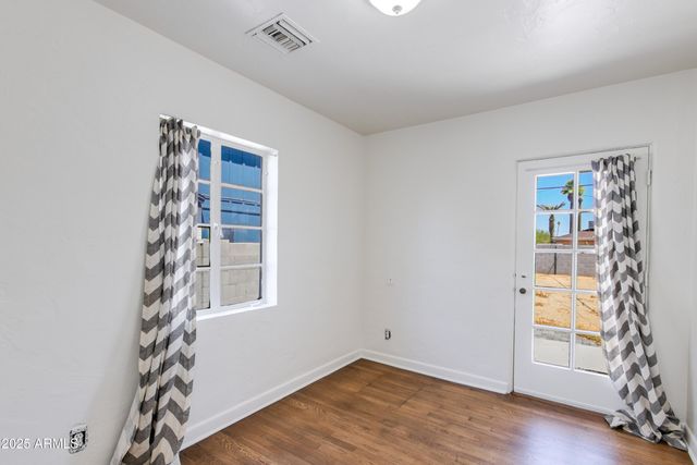 1342 E GRANADA Road, Phoenix, AZ 85006