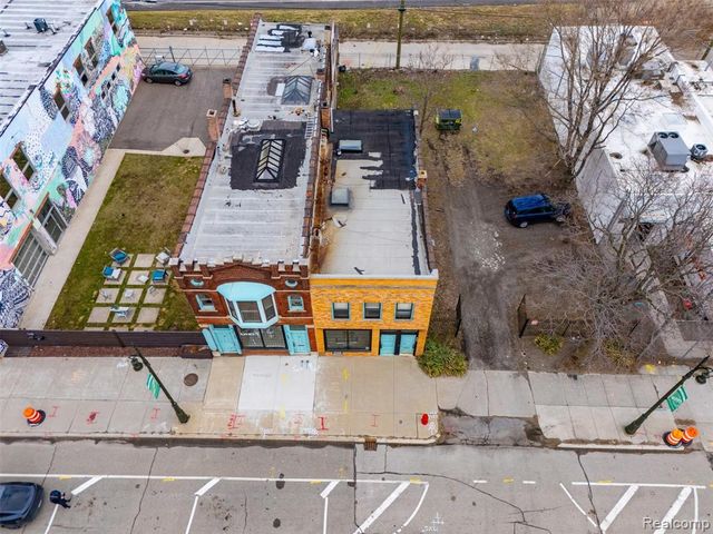 2538 Michigan Avenue, Detroit, MI 48216