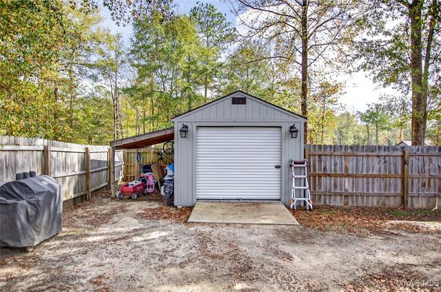 251 River Stone Way, Eclectic, AL 36024